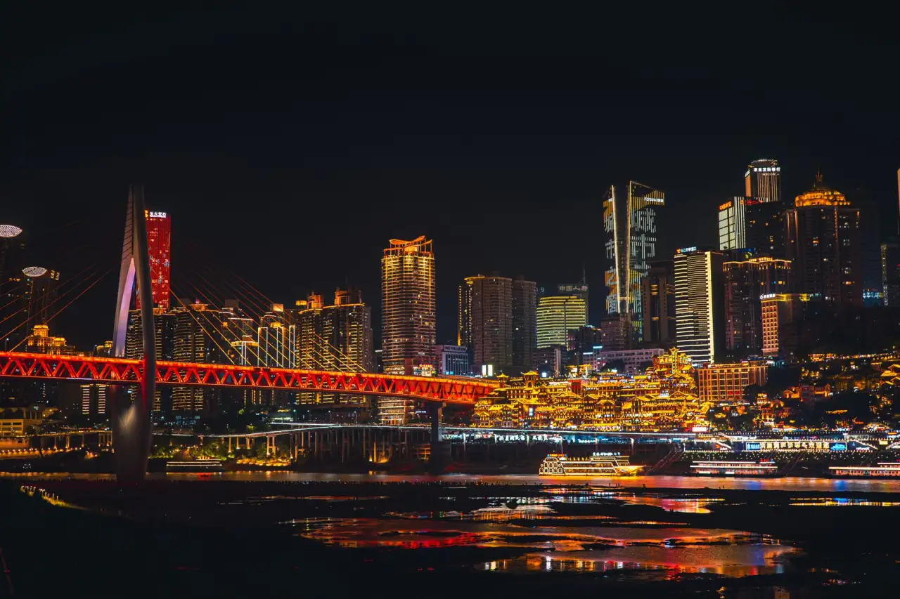 远程监控与智慧管理平台选型对比：公有云部署与私有化部署的适用场景分析